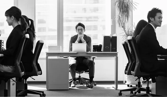 管理職やミドル層のリーダーシップ強化